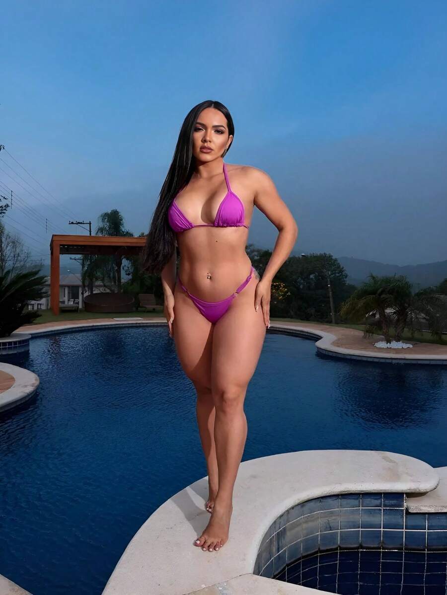 Biquíni de Fita Para Bronze Sexy com Alça Fina Ajustável e Fio Dental Marquinha